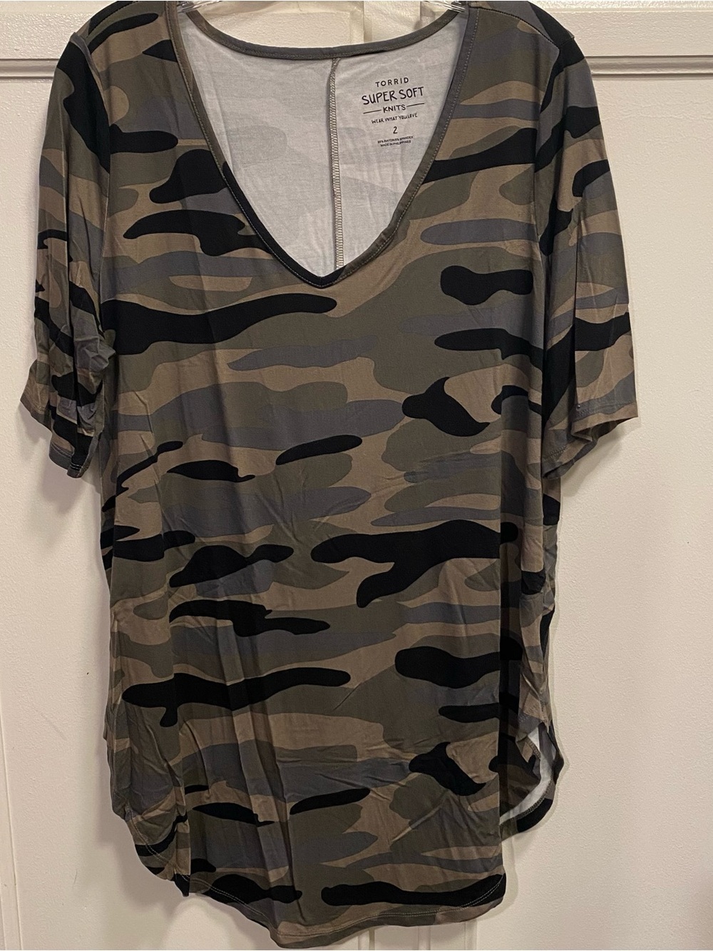 Torrid camo super soft top
